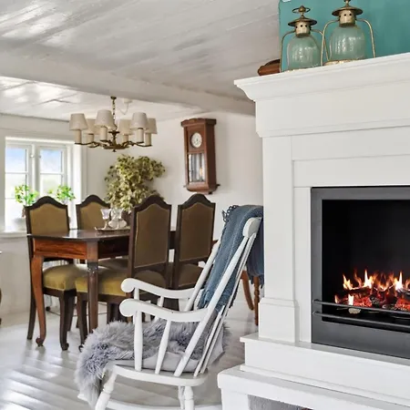 Dom wakacyjny Jule - 1-5km From The Sea By Interhome Laeso