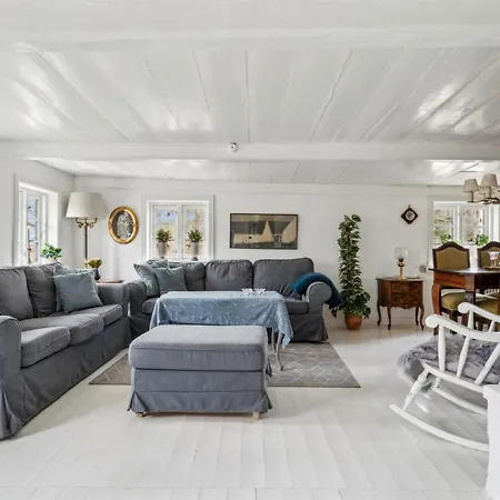 Jule - 1-5km From The Sea By Interhome Laeso